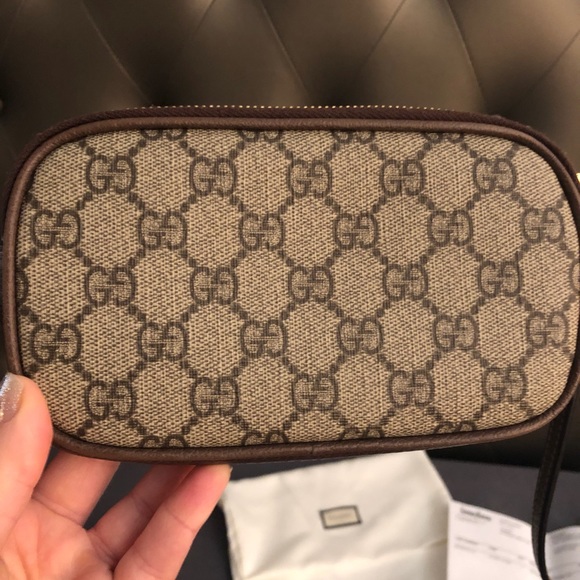 Gucci wristlet - Picture 5 of 9